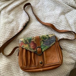 Patricia Nash leather purse